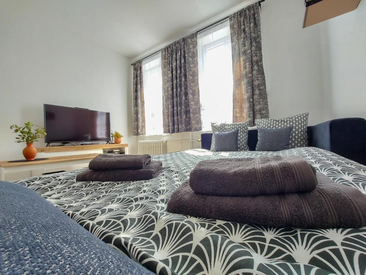 Ratusz Na 5 Appartement Jelenia Góra Buitenkant foto